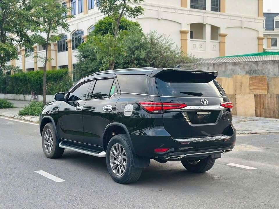 Toyota Fortuner 2020 - ảnh 1