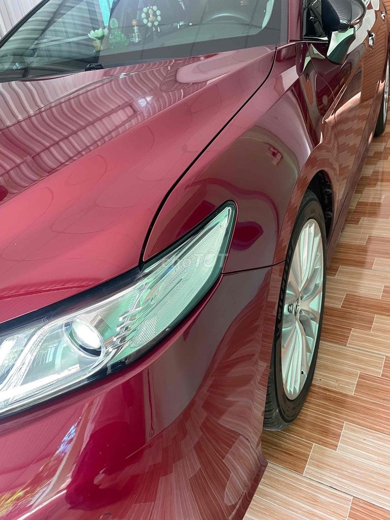 Toyota Camry 2019 - ảnh 1