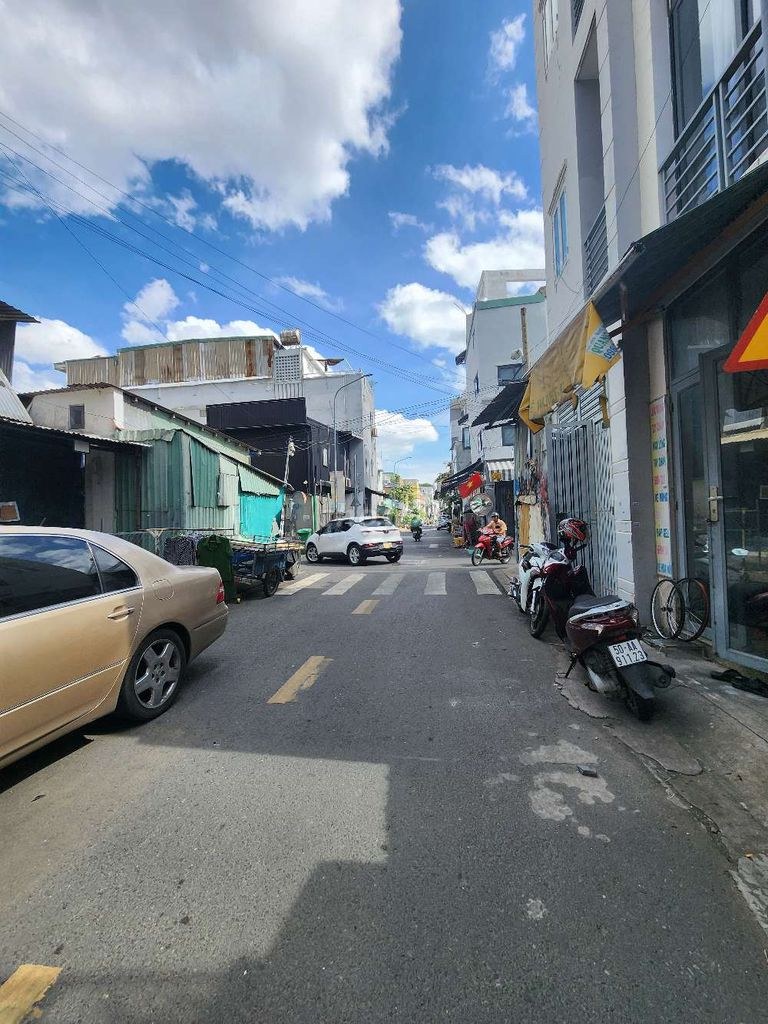 Bất động sản tại Tp Hồ Chí Minh - ảnh 1