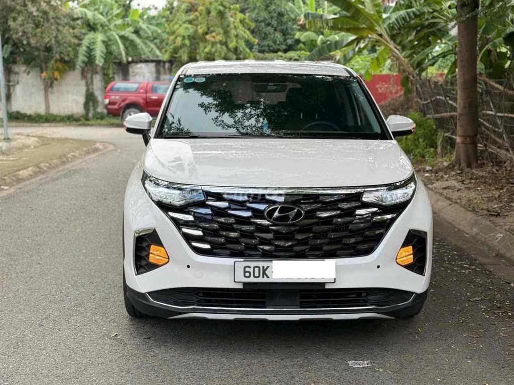 Hyundai Custin 2023 - ảnh 1