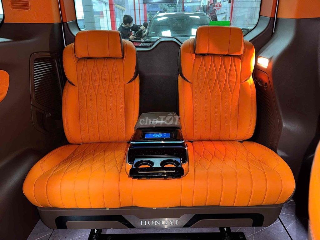 Ford Tourneo 2019 - ảnh 2