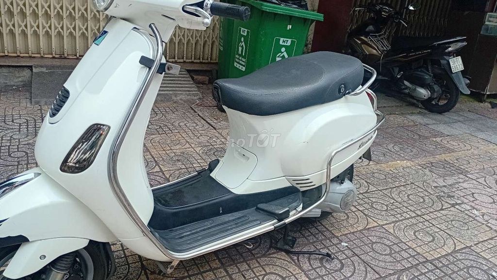 Piaggio 2013 - ảnh 1