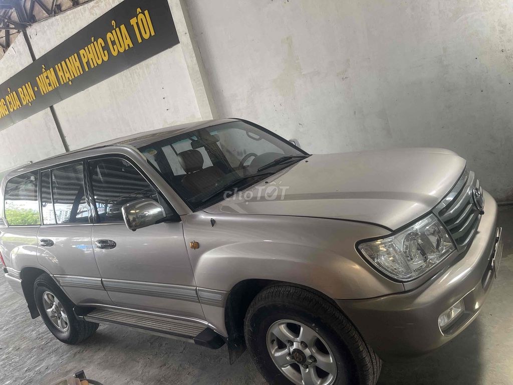 Toyota Land Cruiser 2001 - ảnh 3