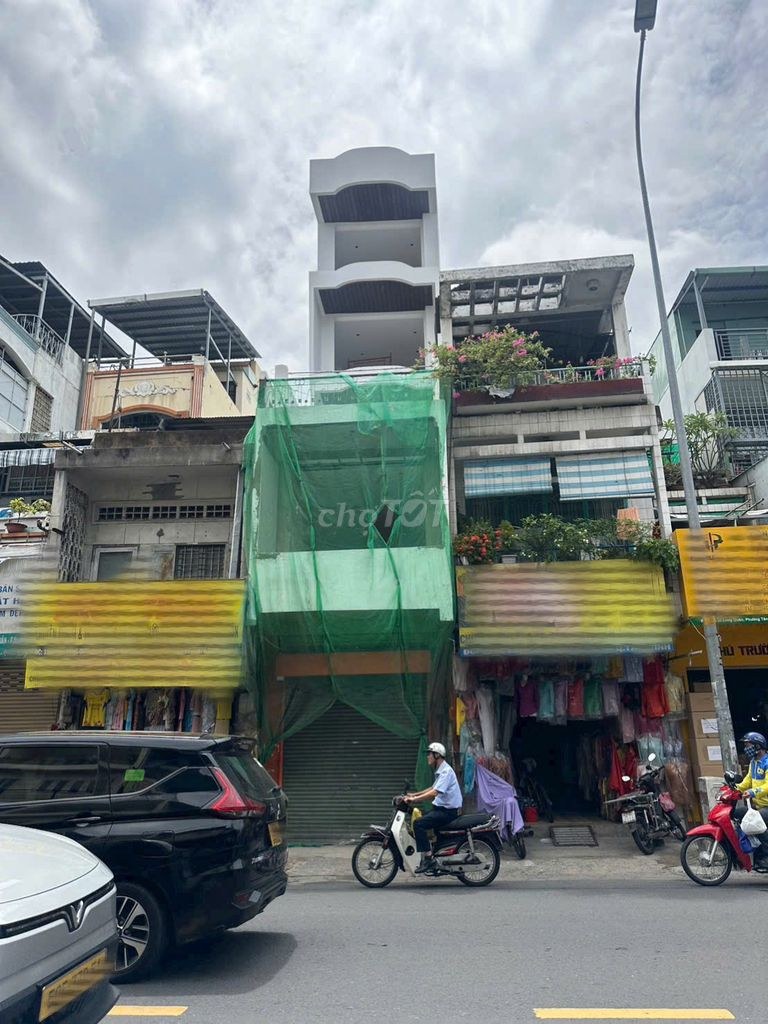 Bất động sản tại Tp Hồ Chí Minh - ảnh 1