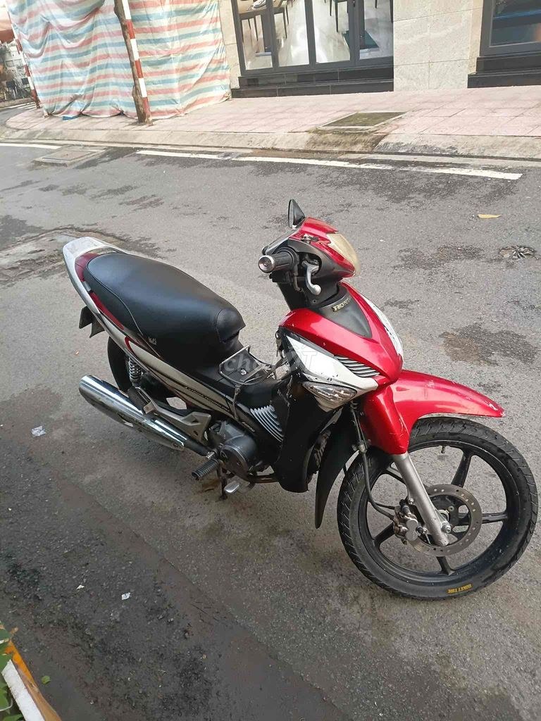 Honda 2005 - ảnh 1