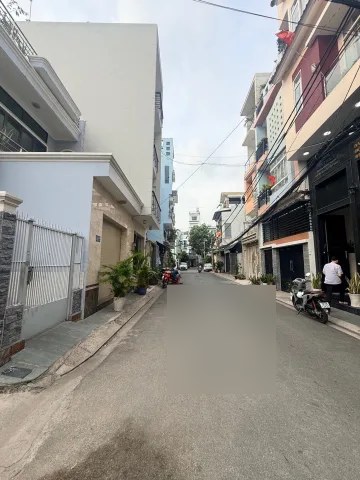 Real estate in Tp Hồ Chí Minh - photo 1