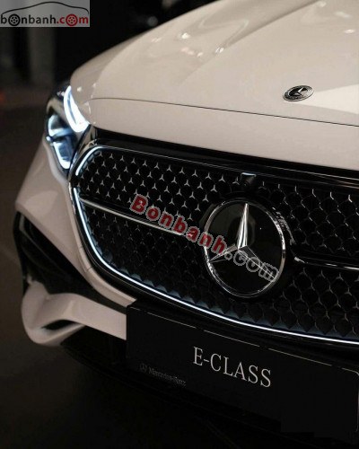 Mercedes-Benz E class E300 AMG 2025 - ảnh 2
