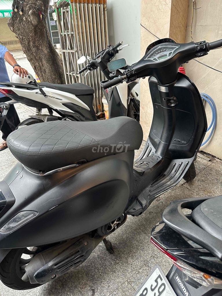Piaggio 2021 - ảnh 1