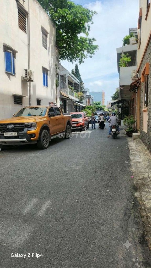 Bất động sản tại Tp Hồ Chí Minh - ảnh 1