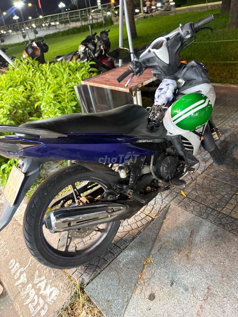 Yamaha 2012 - ảnh 1