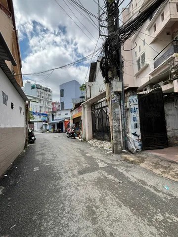 Real estate in Tp Hồ Chí Minh - photo 1