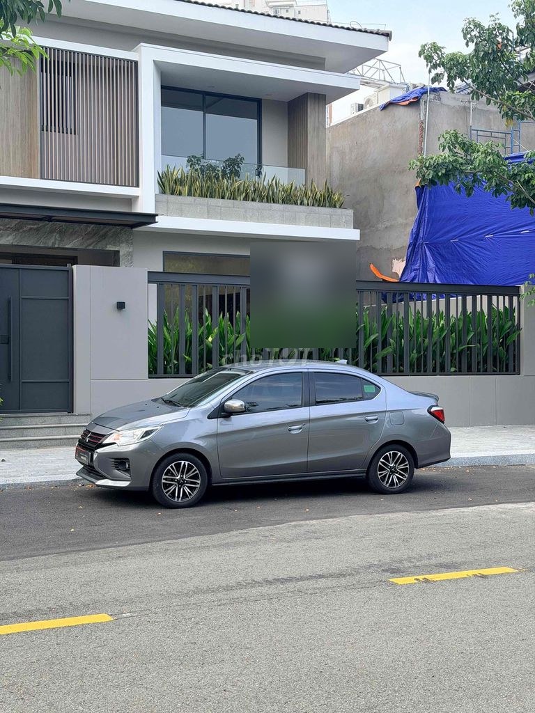 Mitsubishi Attrage 2021 - ảnh 1
