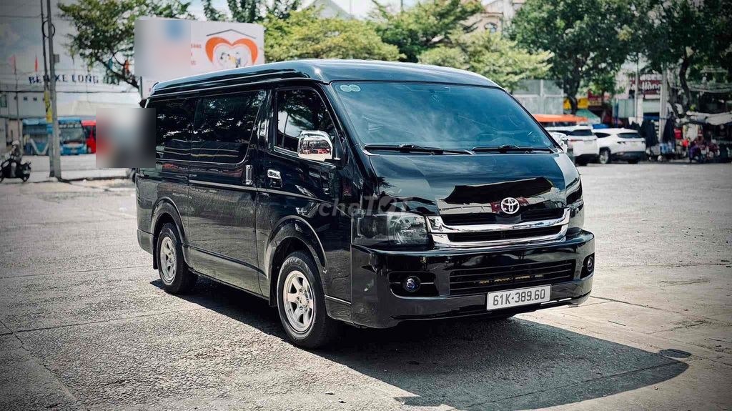 Toyota Hiace 2009 - ảnh 1
