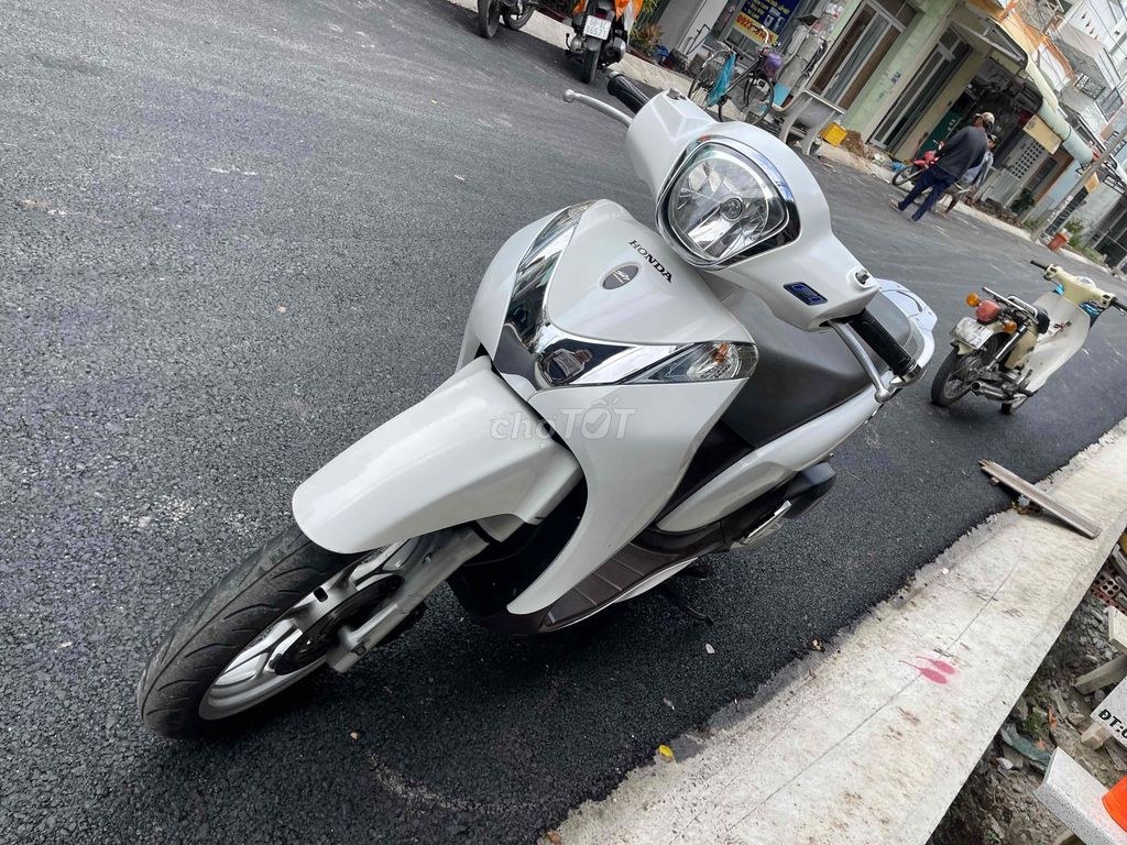 Honda 2013 - ảnh 1