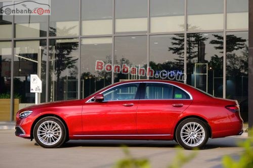 Mercedes-Benz E class E200 Exclusive 2021 - ảnh 2