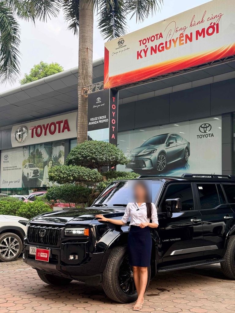 Toyota Land Cruiser Prado 2025 - ảnh 1