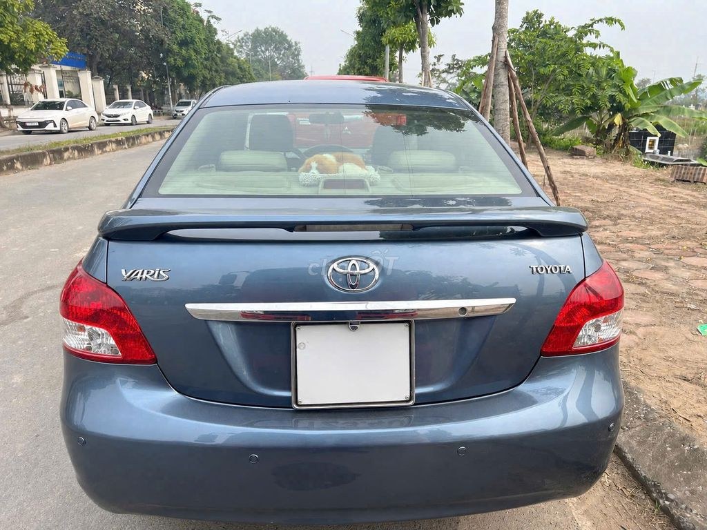Toyota Yaris 2010 - ảnh 1