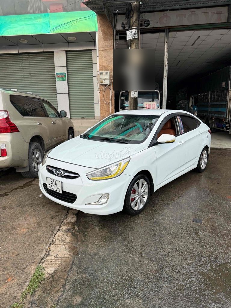 Hyundai Accent 2013 - ảnh 1