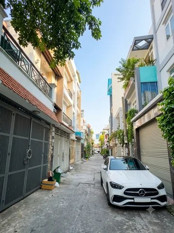 Real estate in Tp Hồ Chí Minh - photo 1