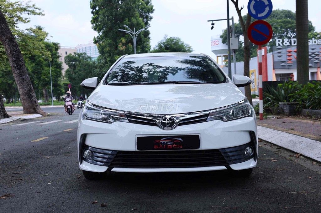 Toyota Corolla Altis 2018 - ảnh 1