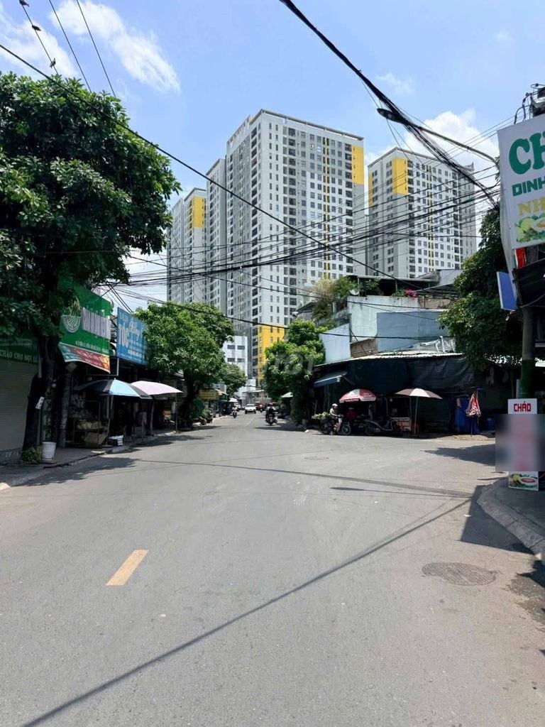 Bất động sản tại Tp Hồ Chí Minh - ảnh 1
