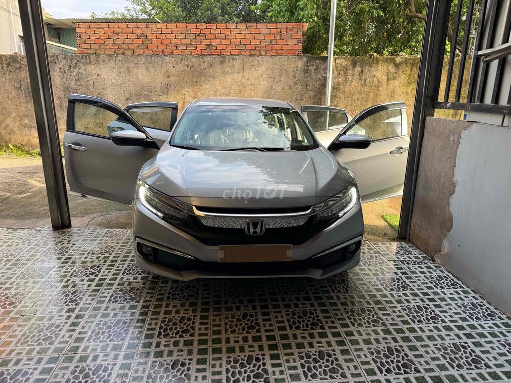 Honda Civic 2019 - ảnh 1