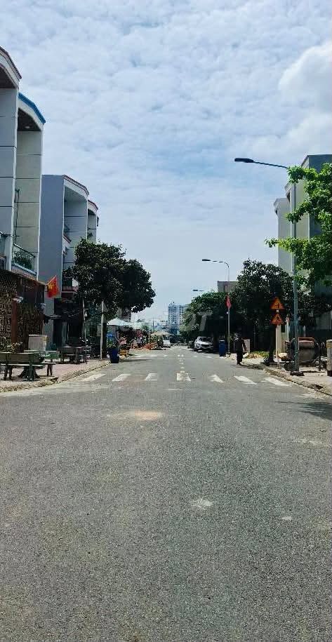 Bất động sản tại Tp Hồ Chí Minh - ảnh 1
