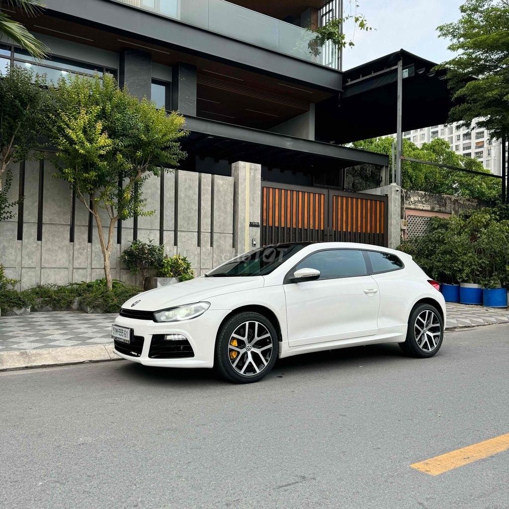 Volkswagen Scirocco 2010 - ảnh 3