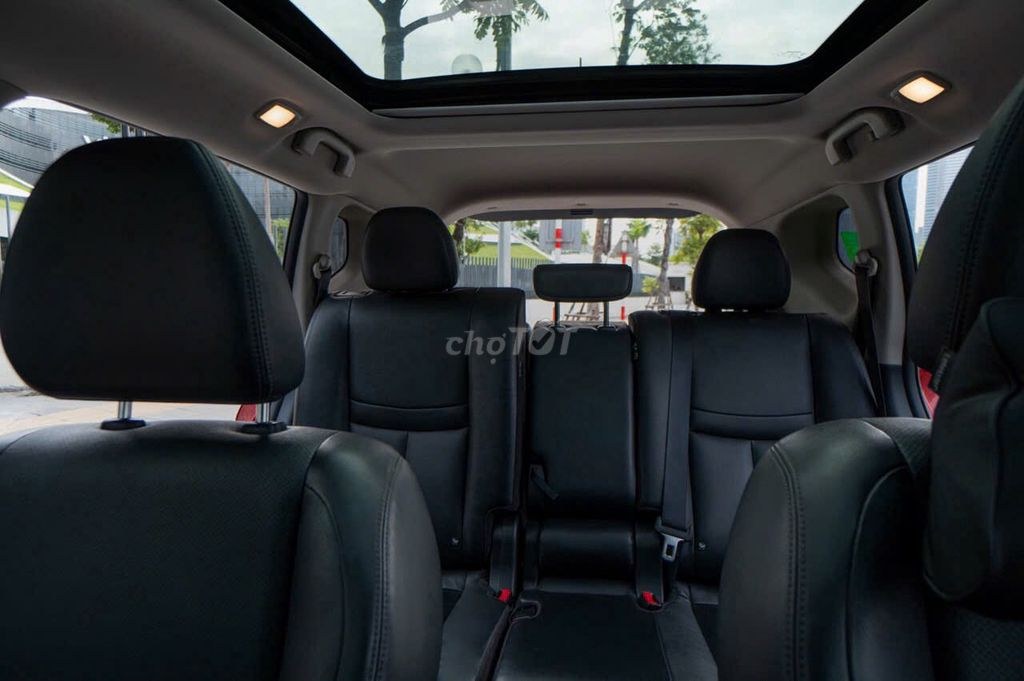 Nissan X Trail 2017 - ảnh 2