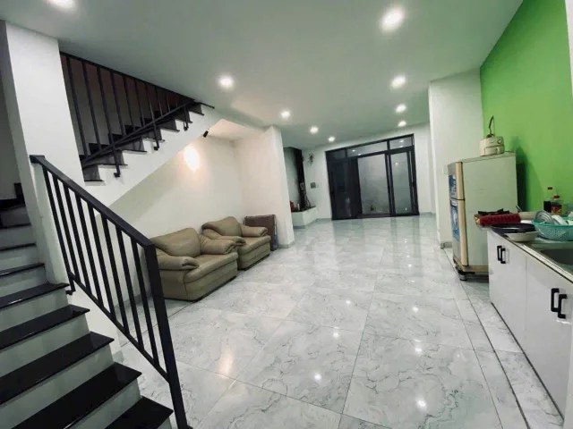 Real estate in Tp Hồ Chí Minh - photo 1