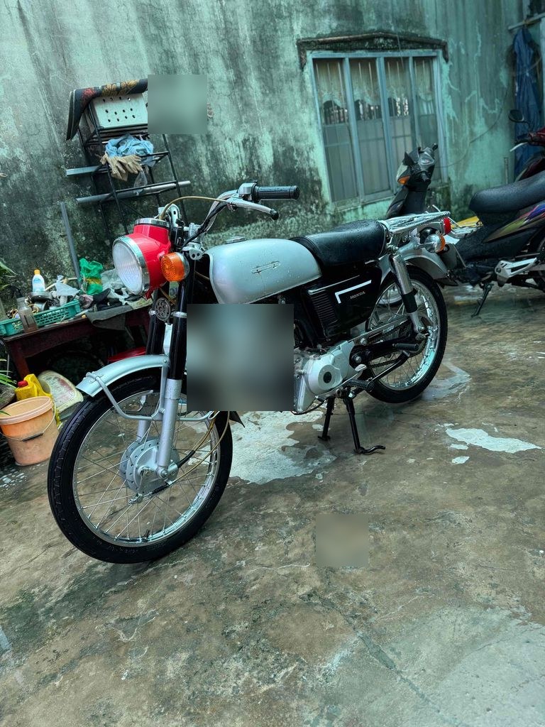 Honda 1980 - ảnh 1