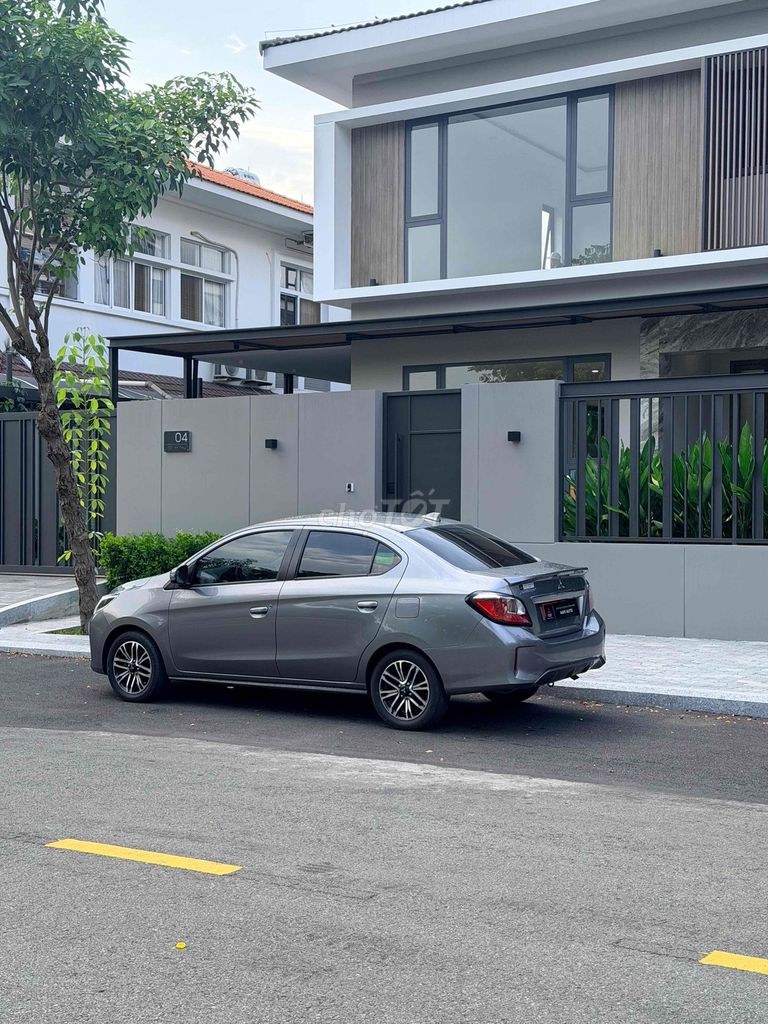 Mitsubishi Attrage 2021 - ảnh 2