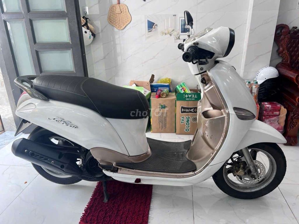 Yamaha 2012 - ảnh 1