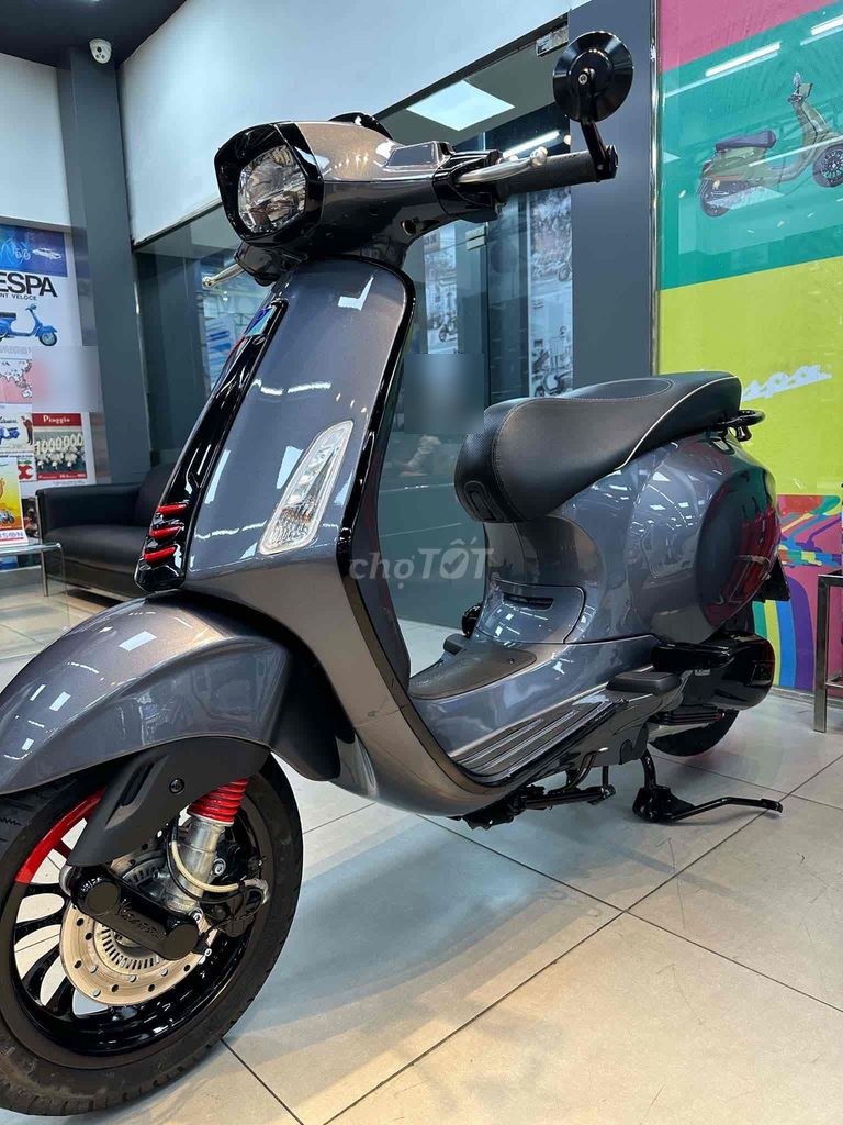 Piaggio 2018 - ảnh 1