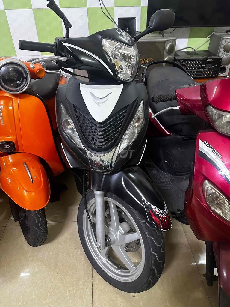 Honda 2012 - ảnh 1