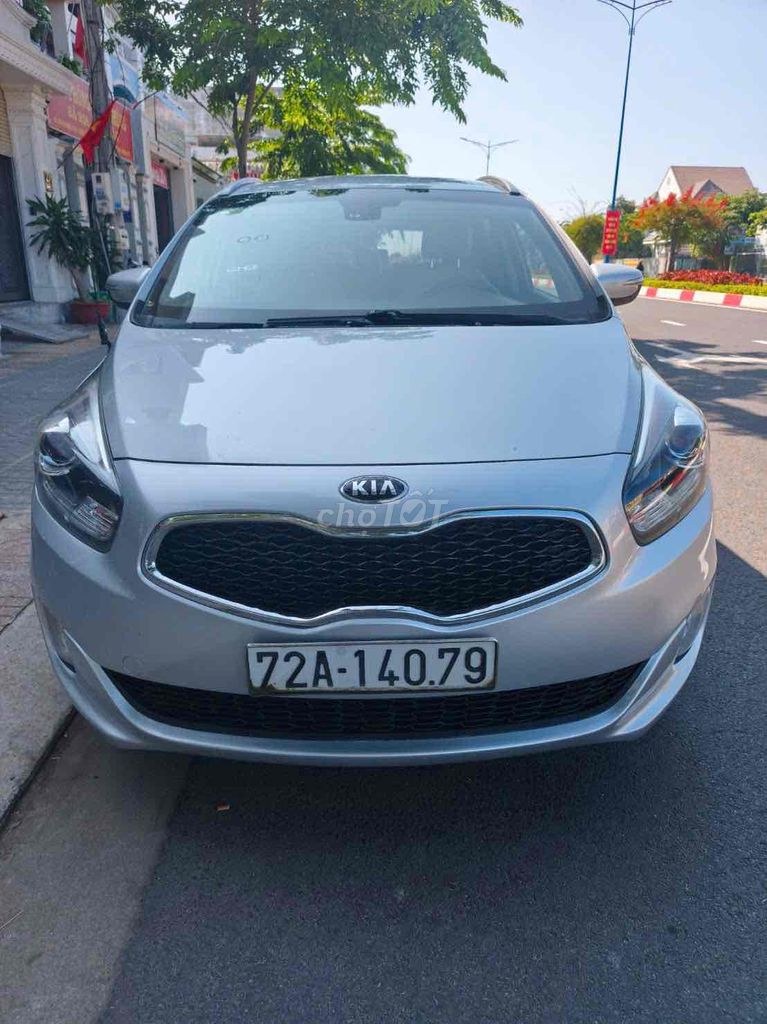 Kia Rondo 2015 - ảnh 1