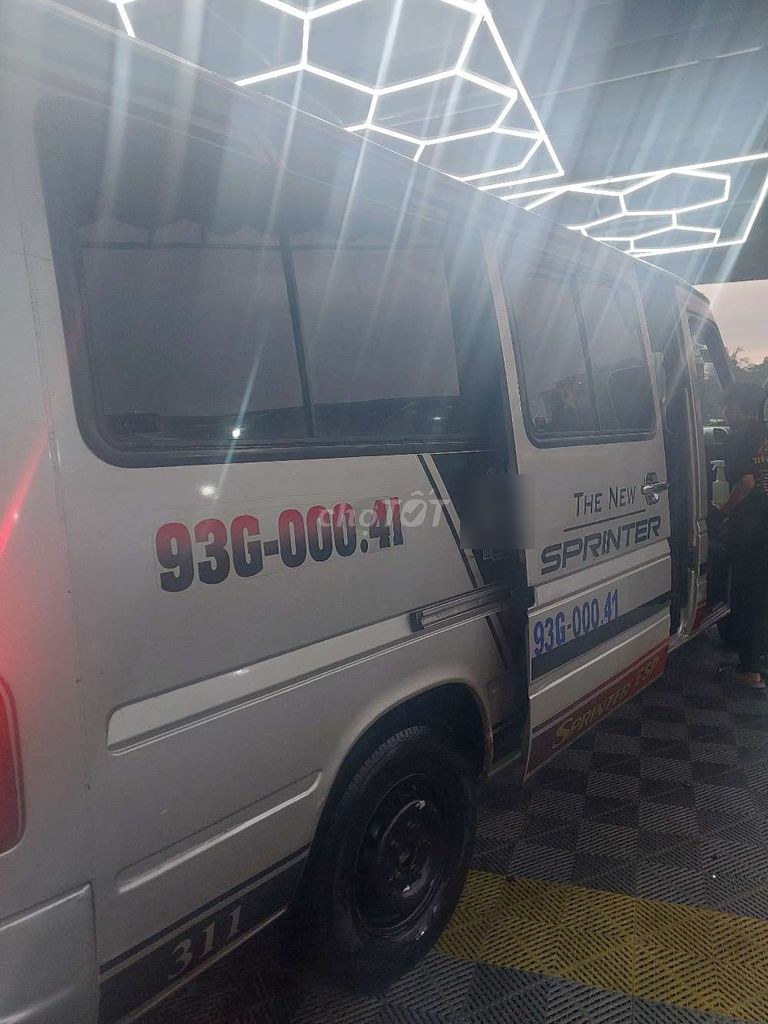 Mercedes Benz Sprinter 2009 - ảnh 3