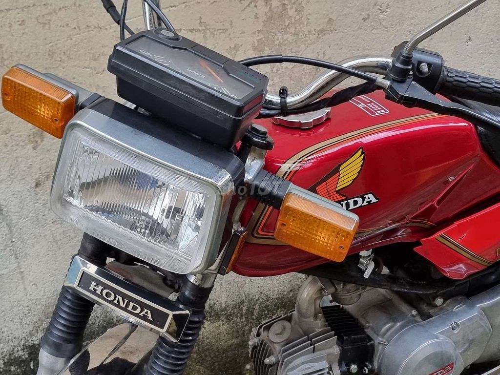 Honda 1992 - ảnh 1