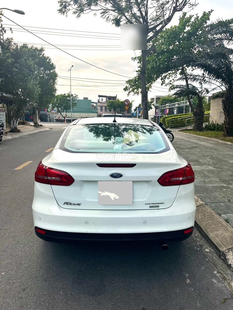 Ford Focus 2016 - ảnh 2