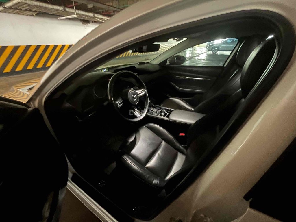 Mazda 3 2022 - ảnh 1