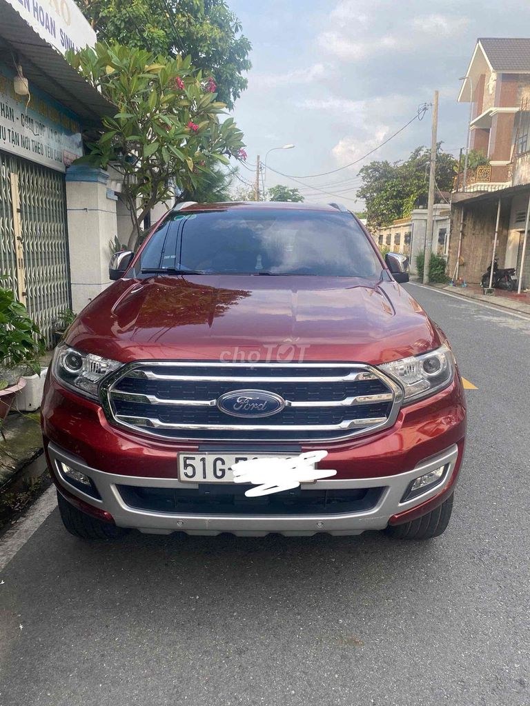 Ford Everest 2018 - ảnh 1