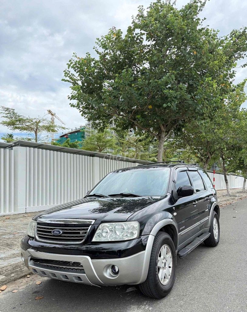 Ford Escape 2004 - ảnh 2