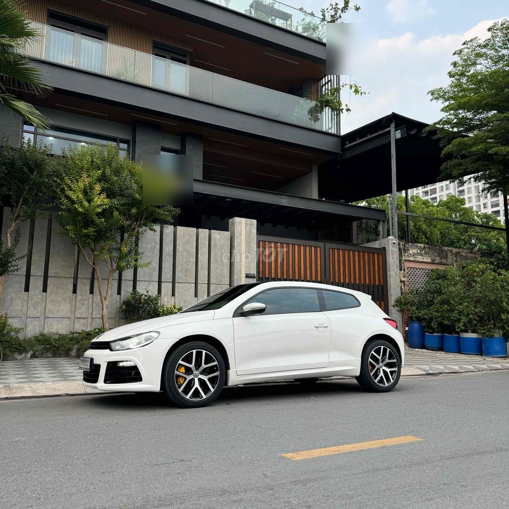 Volkswagen Scirocco 2010 - ảnh 2