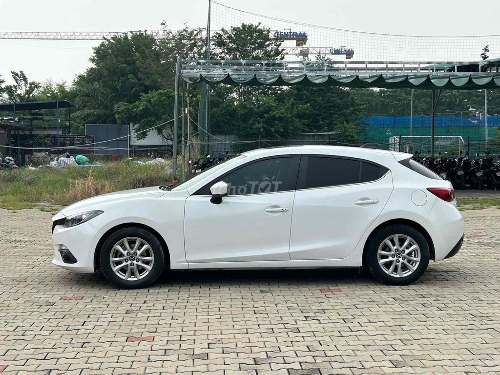 Mazda 3 2015 - ảnh 2
