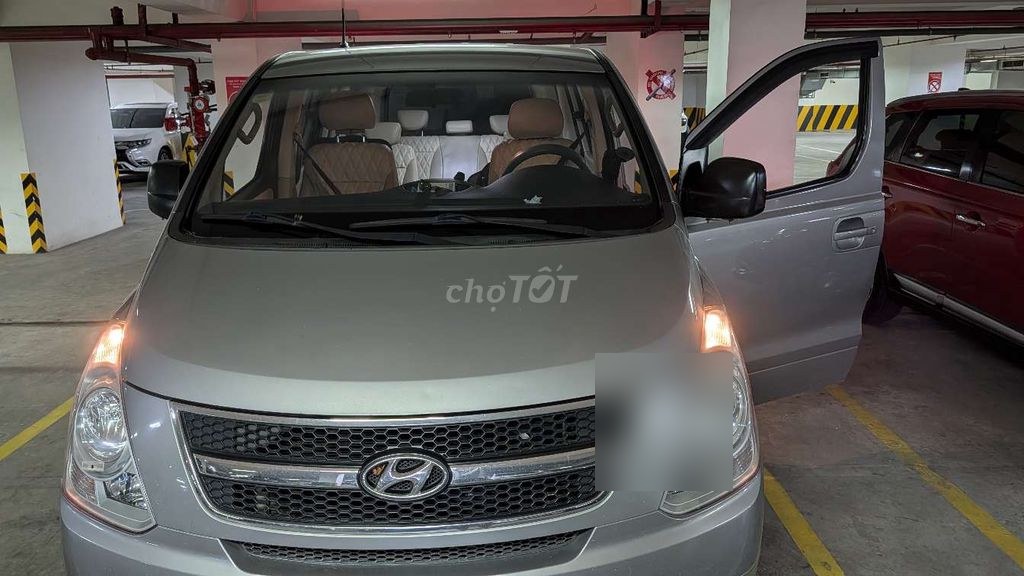Hyundai Grand Starex 2012 - ảnh 1