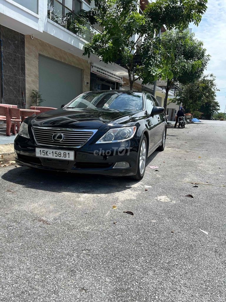 Lexus LS 2007 - ảnh 1
