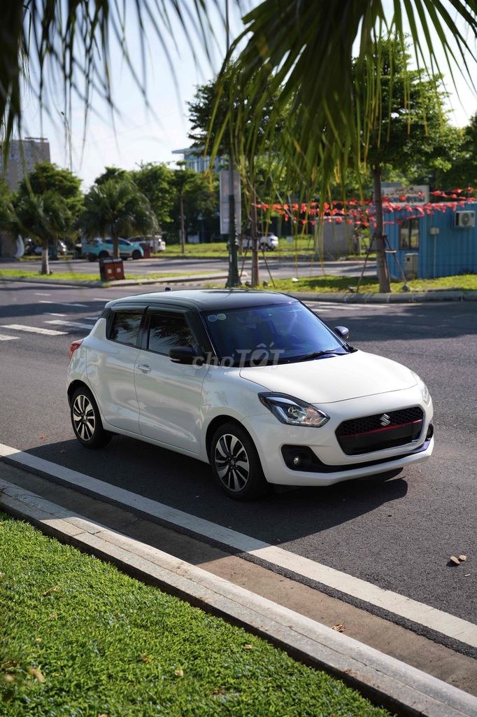 Suzuki Swift 2019 - ảnh 1