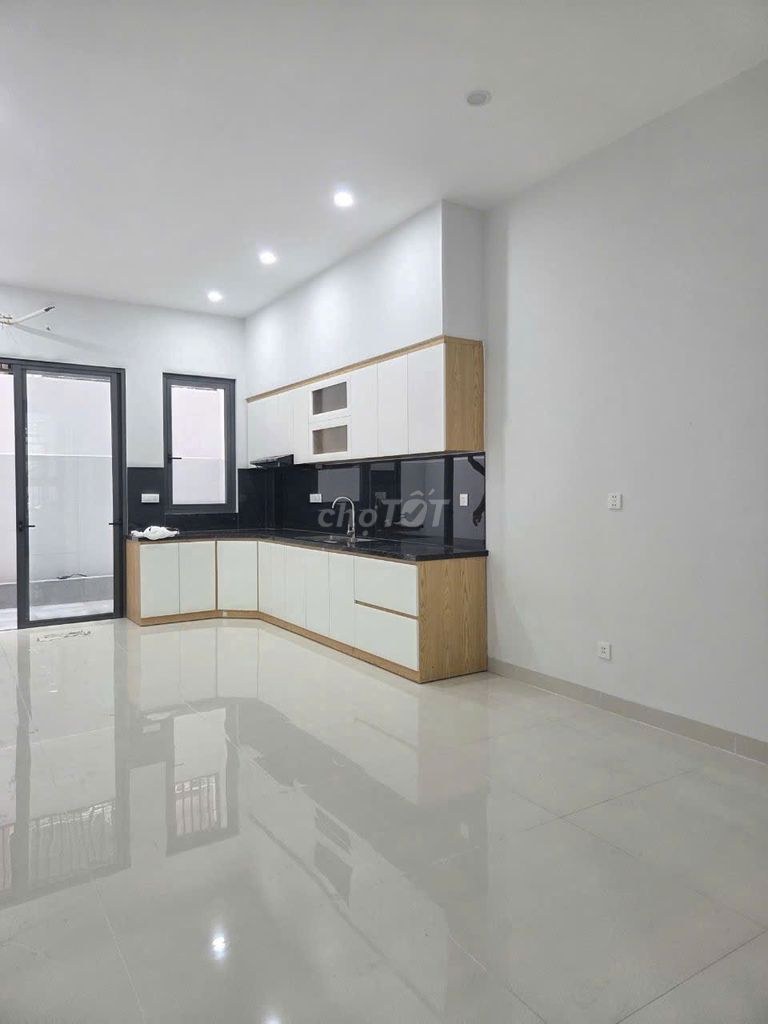 Bất động sản tại Tp Hồ Chí Minh - ảnh 1
