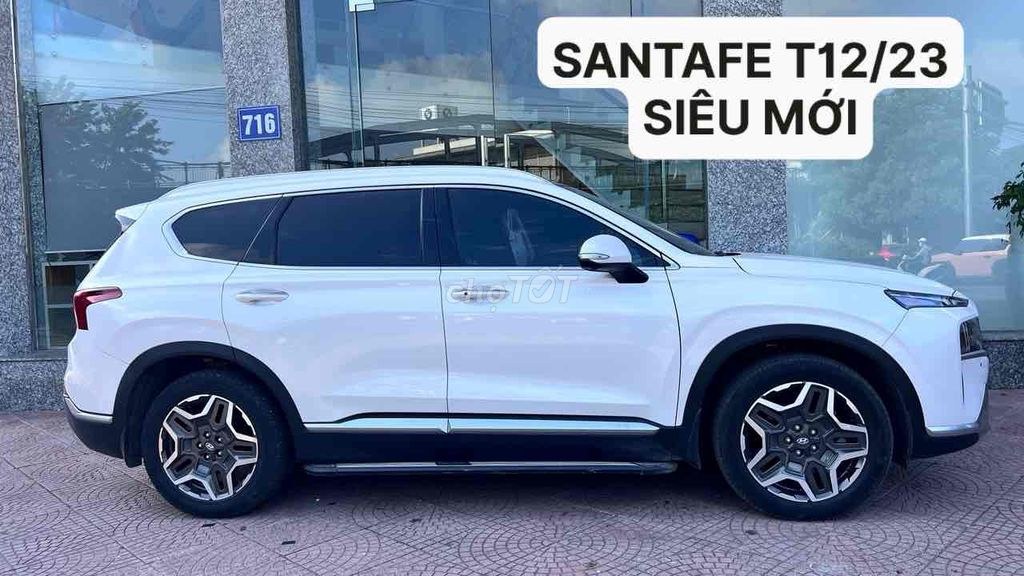 Hyundai Santa Fe 2023 - ảnh 1