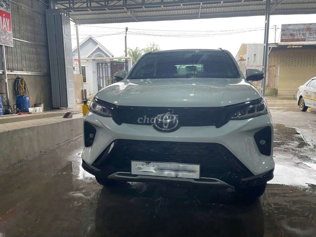 Toyota Fortuner 2025 - ảnh 1